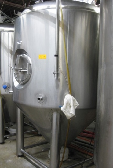 620 Gallon 20 BBL Fermentation Vessel Cone Bottom Stainless Steel Jacketed