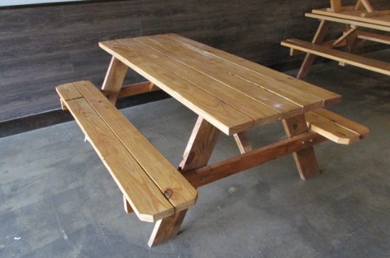 Pine Picnic Table