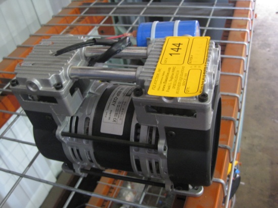 Unicrown Model UNADTOXY Vacuum Pump