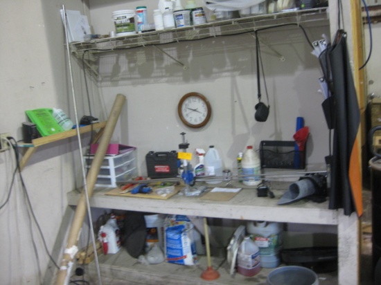 Small Drill press for drill and misc supplies