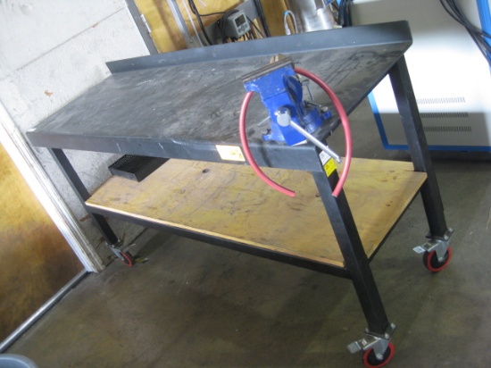 6' Metal Shop Table and Vise