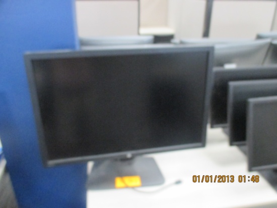 HP 30" Flat Screen Monitor