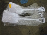 White Plastic Ice Shovels 8X$