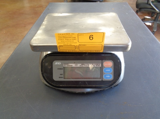 AND Model SK-5000WP Scale