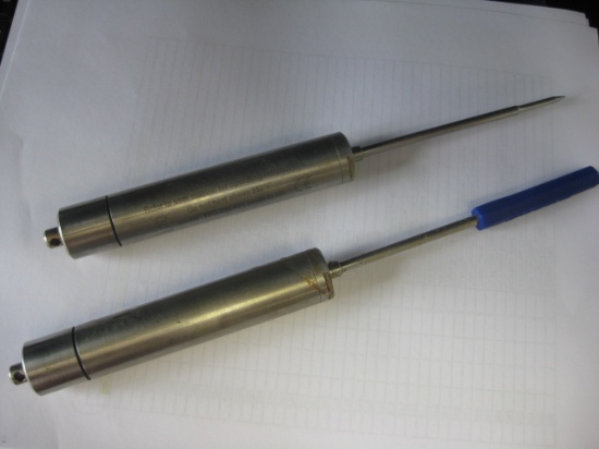 (2) Stainless Steel Model THS-294-931 USP Temp Data Loggers and Thermometer and test kits