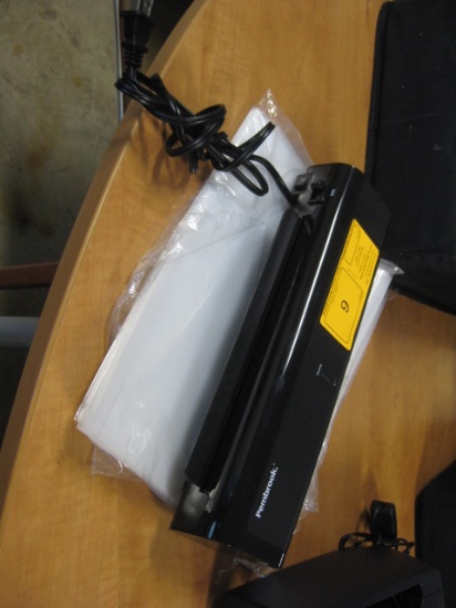 Penbrook Table Top Laminator