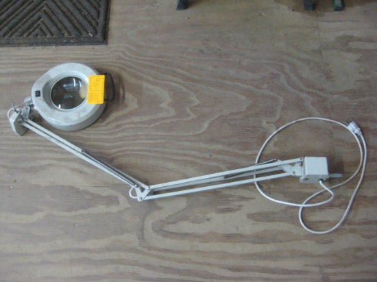 Mag Desk lamp