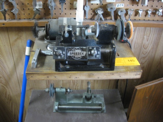 Speedex Key Machine Model 9120RM