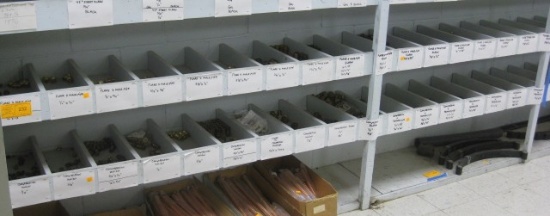 Brass Flare fittings, Elbows, Misc. Size (4) Large Divider Bins som Gal.