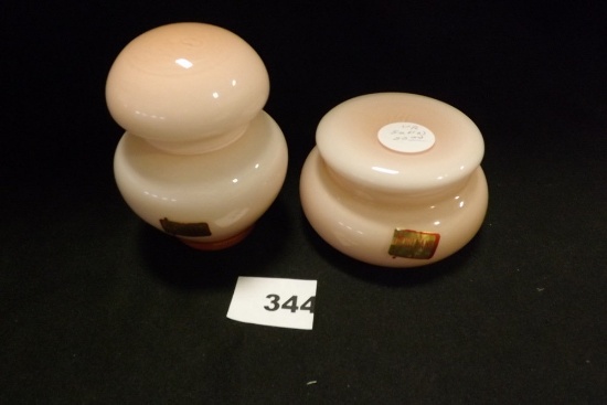 NorLeans 2 Round containers w/Lids