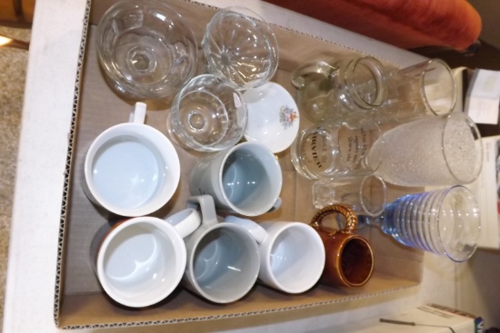 Box of Assorted Cups & Glasses (16)