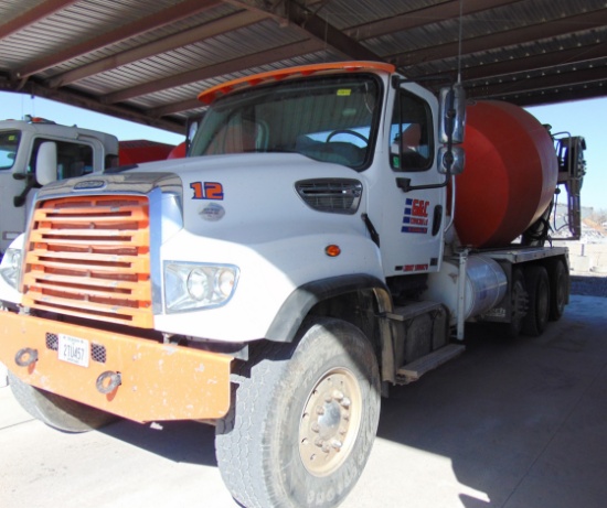 2014 Freightliner McNeilus Mixer Truck