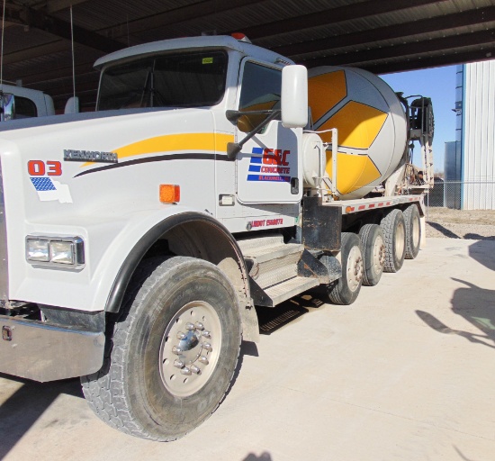 2006 Kenworth McNeilus Mixer Truck