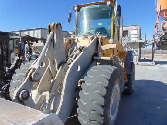 2005 Volvo L90E Wheel loader