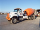 2014 Freightliner McNeilus Mixer Truck