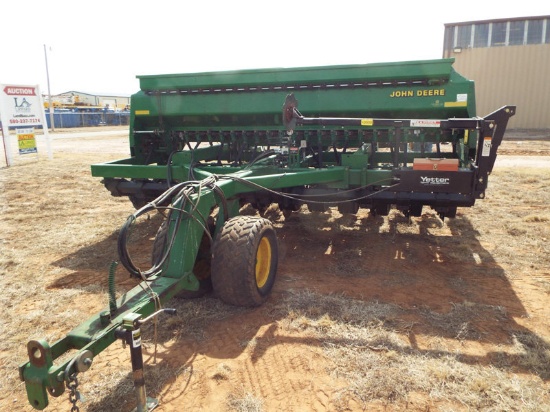 John Deere 1560 No Till Drill, Yetter Marker