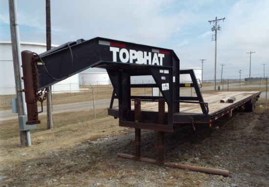 2004 Top Hat, gooseneck hitch trailer