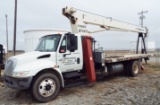 2006 International Crane Truck