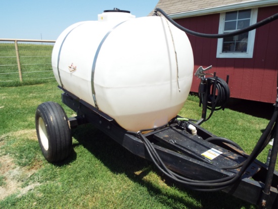 Wile 500 gallon sprayer, pull behind