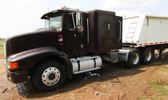 1995 International 9200/SL Semi