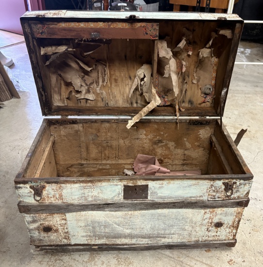 Whitewashed Wooden Chest