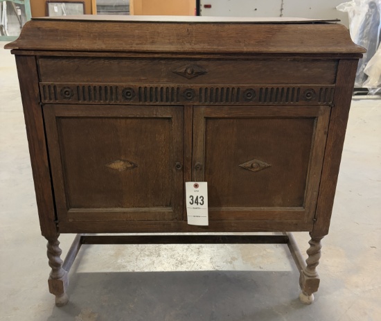 Vintage Wooden Victrola
