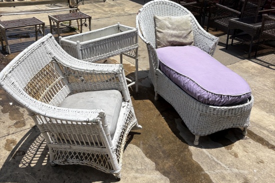 White Wicker Outside Patio Lounge Set