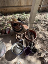 Outdoor Flower Pots, Planters And Outdoor Tools