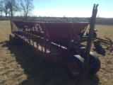 Pequa rolling hay/grain feed bunk