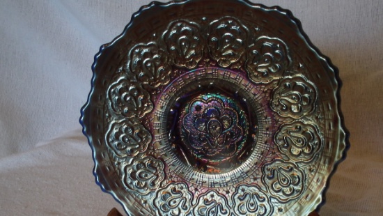 Purple Persian medallion plate 6.5”