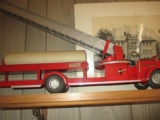 Ladder fire truck (Mar Toys) windup working siren 28” long