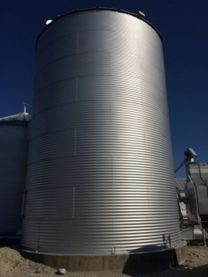 24’-12,000 bu. grain bin, floor, bin sweep