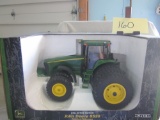 JD 8520 Collector Edition tractor NIB 1:16