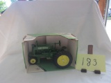 1934 JD A tractor 1:16