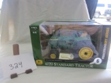 JD 4020 Key Series tractor NIB 1:16