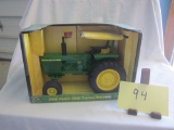 JD 4620 tractor NIB 1:16