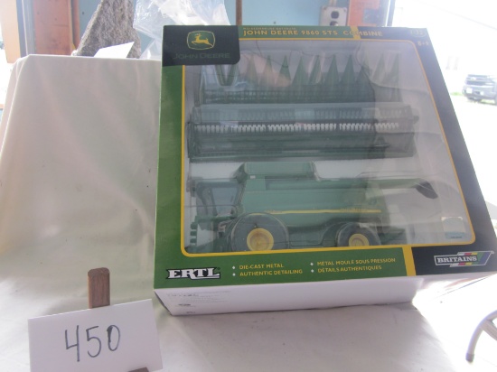 JD 9860 STS combine NIB 1:32