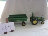 JD tractor w/wagon (no box)