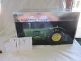 JD 5010 Precision Tractor NIB 1:16