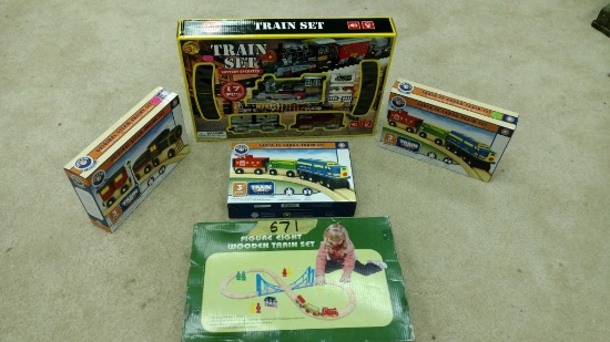 Lot of 5 Railroad train sets
