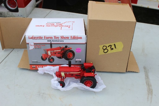 IH 1466 2014 Lafayette Toy Show