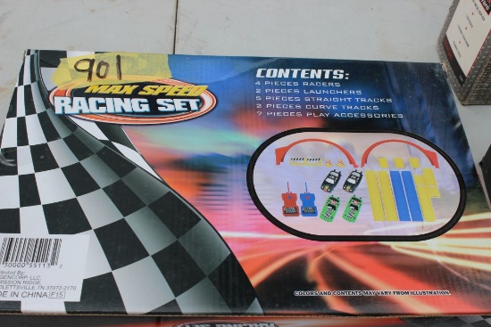20 pc. Max Speed Racing set