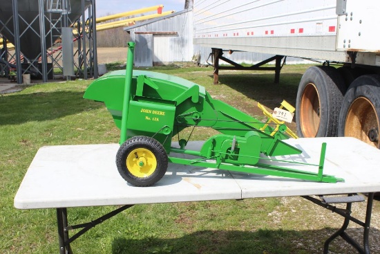 JD 12A combine pedal tractor scale