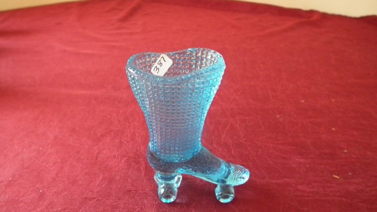 Fenton, clear blue high top roller skate, unmarked, 4” x 3”