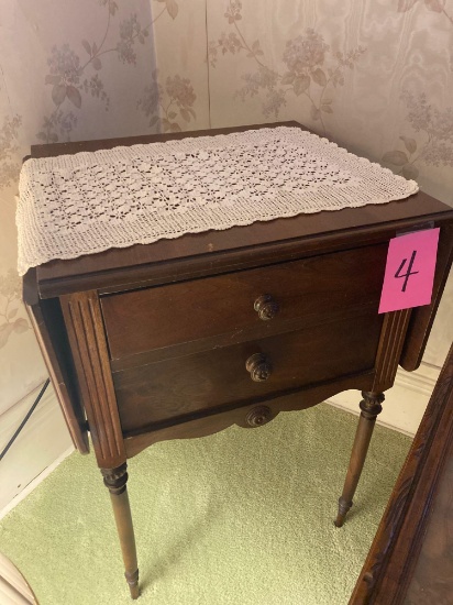 Sewing Drop leaf stand