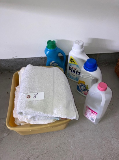 Towels & Cleaning supplies