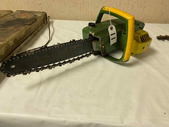 John Deere electric chainsaw