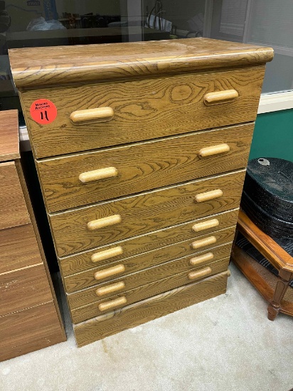 5dr. Chest of Drawers