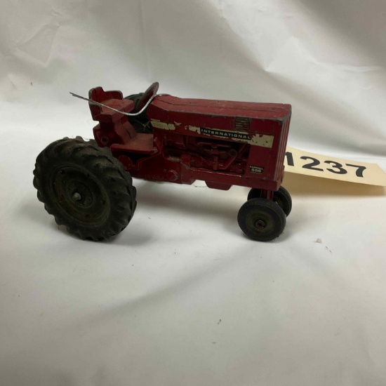 International 656 Tractor