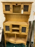 Small Country Style Hutch 61